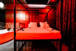 Ruby night luxury apartments