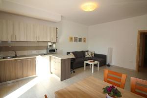 Hundefreundliches Apartment nur 600 Meter zum Strand mit Garten und Grill