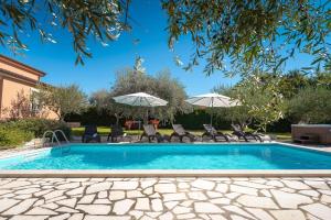 Bezaubernde Villa mit Meerblick, Jacuzzi, Babybett, Grill
