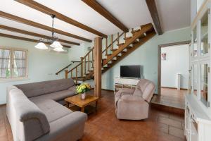 Bezaubernde Villa mit Meerblick, Jacuzzi, Babybett, Grill