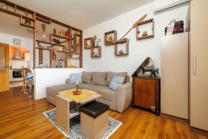 Romantisches Studio-Apartment nur 650 Meter zum Strand mit Meerblick, Fitnessraum