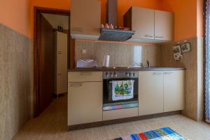 Romantisches Studio-Apartment nur 650 Meter zum Strand mit Meerblick, Fitnessraum