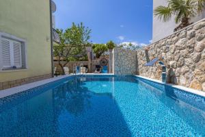 Helles Apartment nur 400 Meter zum Strand mit traumhaften Meerblick und zwei Bikes