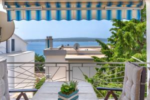 Lichtdurchflutetes Apartment nur 200 Meter zum Strand mit Meerblick, Haustiere erlaubt