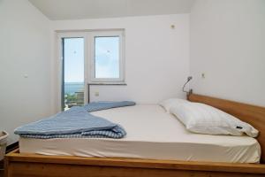 Malerisches Studio-Apartment mit Meerblick, Privatparkplatz, Klima