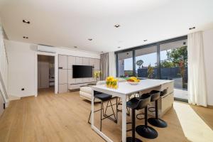 Atemberaubende Villa mit Privatpool nur 450 Meter zum Strand - Hunde sind willkommen