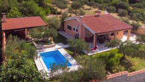 Villa Marija Desne by Villas Guide