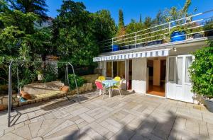 Romantisches Apartment nur 200 Meter zum Strand mit Grillplatz, Klima, WiFi