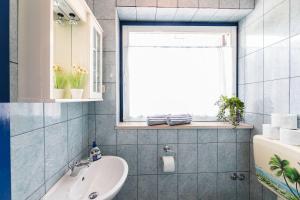 Hundefreundliches Studio-Apartment nur 580 Meter zum Strand mit Parkplatz