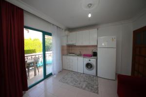 River Suite Apartments