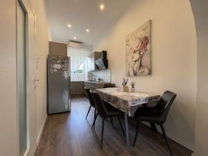 Modernes Ferienhaus in der Altstadt nur 180 Meter zum Strand mit Parkplatz, Grill, Klima