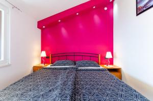 Helles Apartment nur 500 Meter zum Strand mit Meerblick, Parkplatz, Waschmaschine