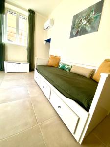 Appartamento fronte Metro A