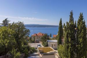 Malerisches Apartment nur 200 Meter zum Sandstrand Meerblick, Parkplatz, Klima