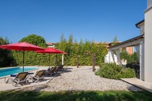Traumhafte Villa mit Meerblick, Privatpool, Babybett, BBQ-Bereich, Waschmaschine