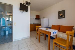 Hundefreundliches Apartment nur 120 Meter zum Strand mit Meerblick und Parkplatz