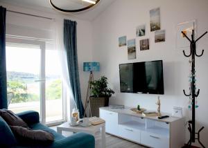 Einzigartiges Apartment in Rovinj mit Meerblick und Parkplatz - nur 350 Meter zum Zentrum