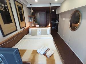 Benedicts Staycation