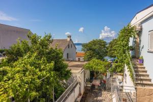 Modernes Apartment in Traumlage nur 70 Meter zum Strand mit Parkplatz, Meerblick, Hundefreundlich
