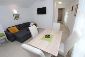 Charmantes Apartment mit moderner Einrichtung nur 300 Meter ins Zentrum von Rovinj