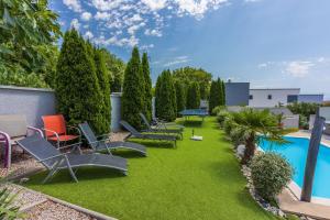 Exklusives Ferienhaus mit Privatpool, Whirlpool, Meerblick, Billard, Tischtennis, Fitnessgeräte