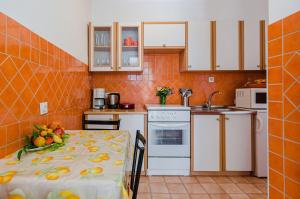 Hundefreundliches Apartment nur 580 Meter zum Strand mit BBQ-Bereich