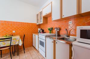 Hundefreundliches Apartment nur 580 Meter zum Strand mit BBQ-Bereich