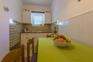 Malerisches Apartment nur 500 Meter zum Strand mit Meerblick, Grillbereich, Parkplatz