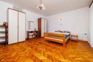 Helles Apartment nur 450 Meter zum Strand mit BBQ-Bereich - Hunde willkommen