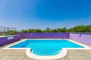 Luxusvilla mit Privatpool, Whirlpool, Meerblick, Billard, Fitnessgeräte, Garage