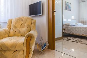 Hundefreundliches Apartment nur 500 Meter zum Strand mit Meerblick, Garten, Grill