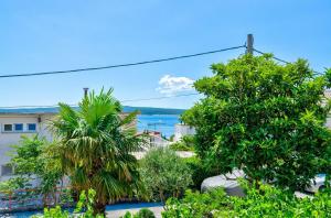 Malerisches Apartment nur 200 Meter zum Sandstrand mit Meerblick