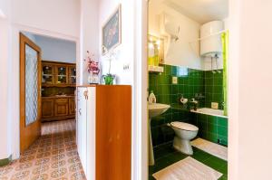 Vintage-Style Apartment nur 450 Meter zum Strand mit Meerblick - Hunde willkommen