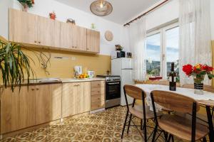 Hundefreundliches Apartment nur 450 Meter zum Strand mit traumhaften Meerblick