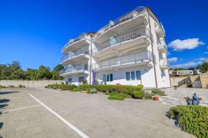 Bezauberndes Apartment mit einzigartigem Meerblick, Waschmaschine, Grill