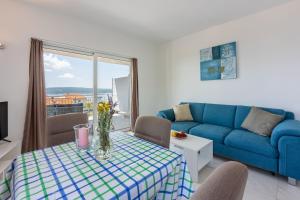 Bezauberndes Apartment mit einzigartigem Meerblick, Waschmaschine, Grill