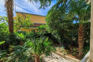 Mediterranes Apartment nur 260 Meter zum Strand mit Grill, Klima, WiFi