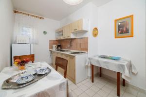 Mediterranes Apartment nur 260 Meter zum Strand mit Grill, Klima, WiFi