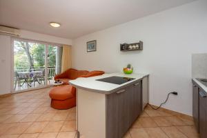 Traumhaftes Apartment nur 70 Meter zum Strand mit Meerblick und Privatparkplatz