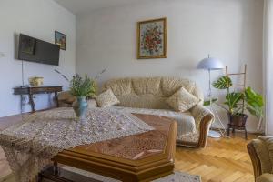 Charmantes Apartment nur 200 Meter zum Strand mit Parkplatz, Spülmaschine, Grillbereich