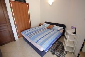 Hundefreundliches Studio-Apartment nur 80 Meter zum Strand mit Pool