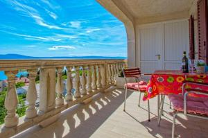 Komfortables Apartment nur 400 Meter zum Strand mit traumhaften Meerblick