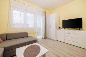 Komfortables Apartment mit Meerblick, Klima, WiFi und Waschmaschine