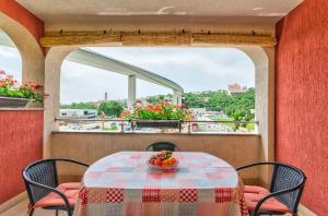 Cozy Apartment nur 500 Meter zum Strand mit Privatparkplatz, Klima, WiFi