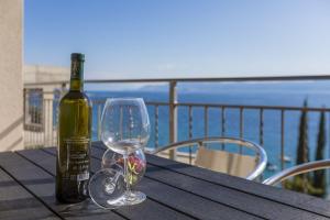 Faszinierendes Apartment nur 80 Meter zum Strand mit Meerblick, Pool, Parkplatz