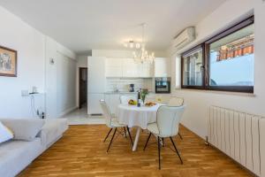 Cozy Apartment nur 500 Meter zum Strand mit Meerblick - alles zentral erreichbar