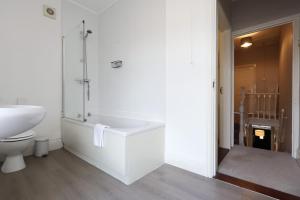 Workers Rest 3 Bed 2 Bath Ideal for Contractors