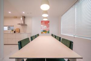 Hongdae#Hapjeong Station 7 minutes #Room7 #imagined Mansion #Spacious Living Room#Large Room#Exclusive Use#Designer Accommodation