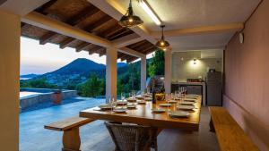 Grand view Orasac by Villas Guide