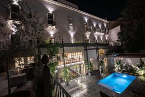 Des Bains Chambre & Suite